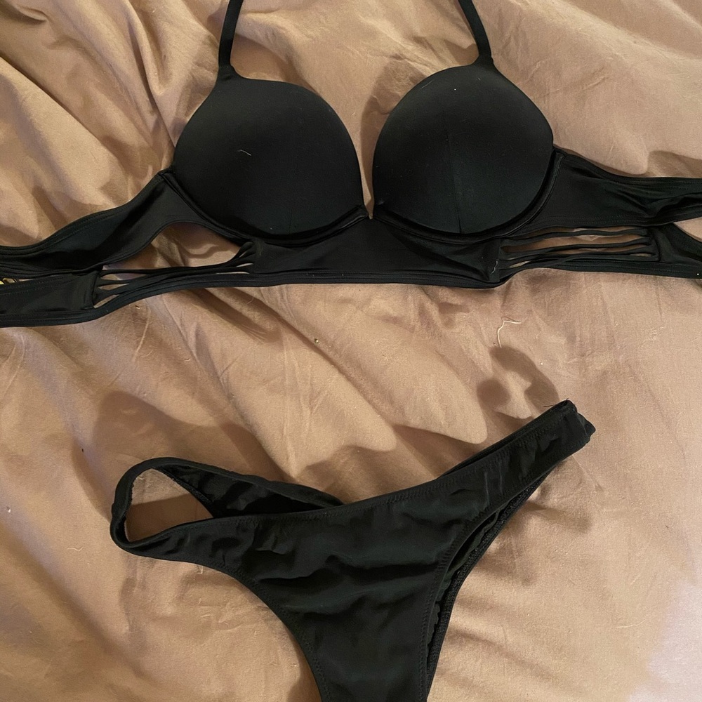 VS bombshell push up bikini